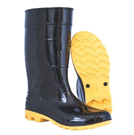 Bota Cano Longo Preta com Solado Amarelo Nº46/47 - Imbiseg