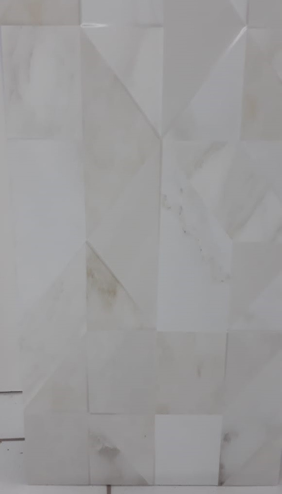 Azulejo 35 X 70 36660 Retif. Incefra Cx:1,68 **