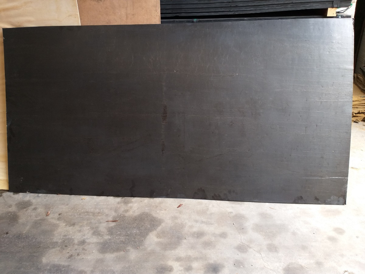 Chapa Compensado Plastificado 11mm 2,20x1,10 180g