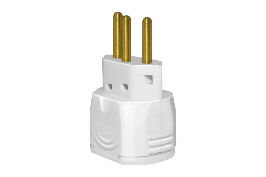 Adaptador para Tomada 2 Polos + Terra 10a Branco