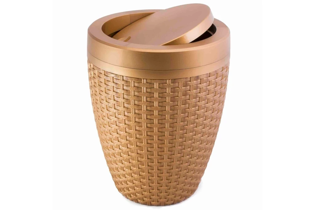 Lixeira Rattan com Tampa Basculante em Polipropileno 7,5 Litros Ouro