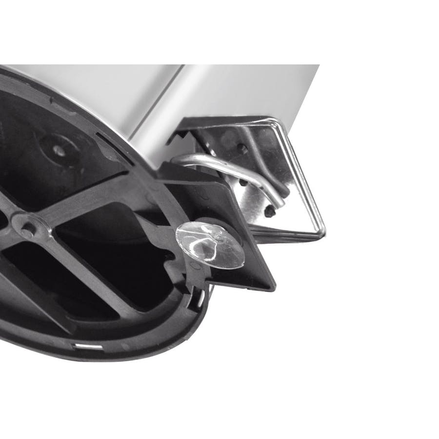 Lixeira Inox Tramontina 30l C/pedal 94538130