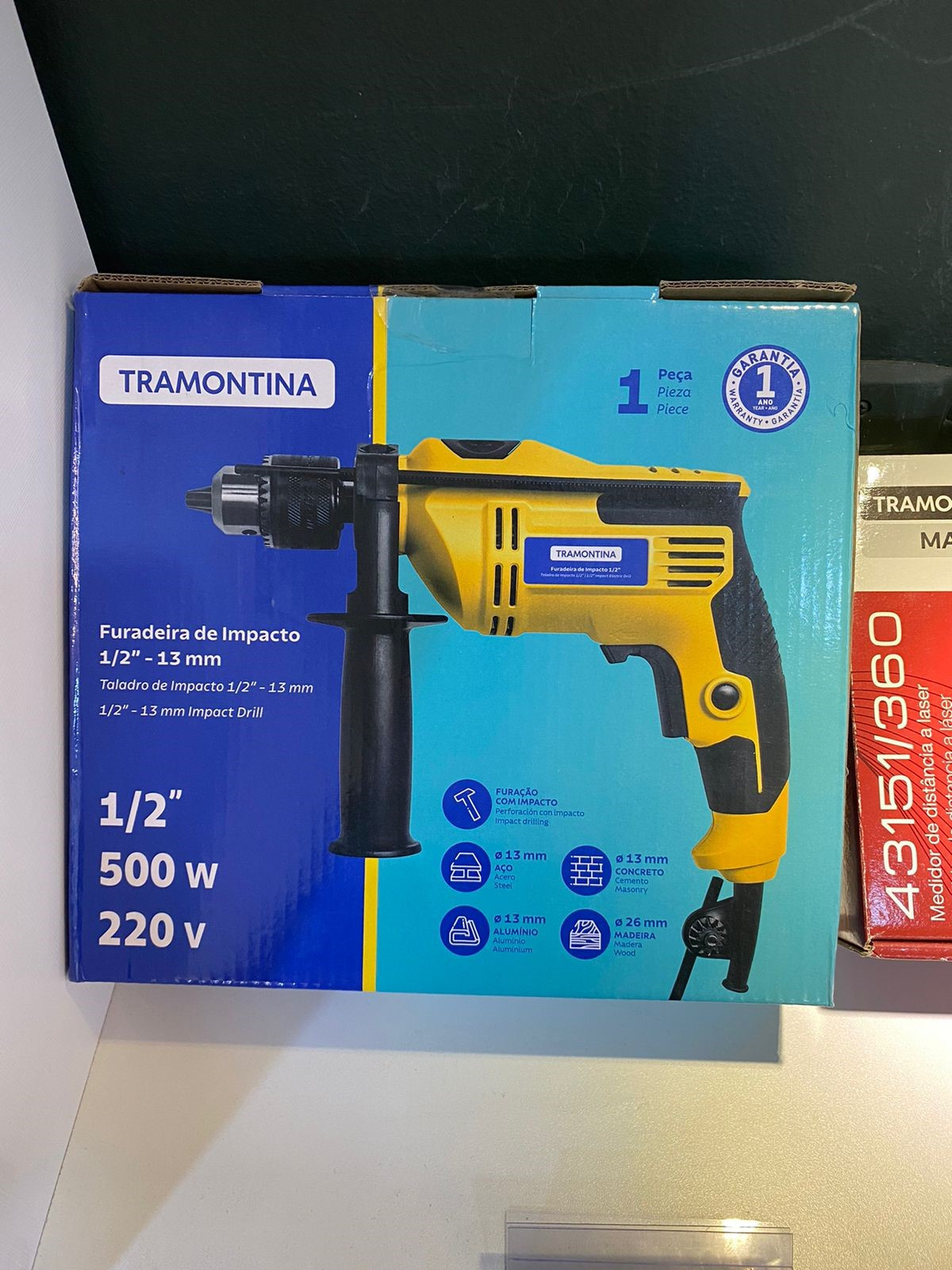 Furadeira de Impacto Tramontina 500 W 220 V 1/2 Polegada com Sistema de Reversão de Rotação